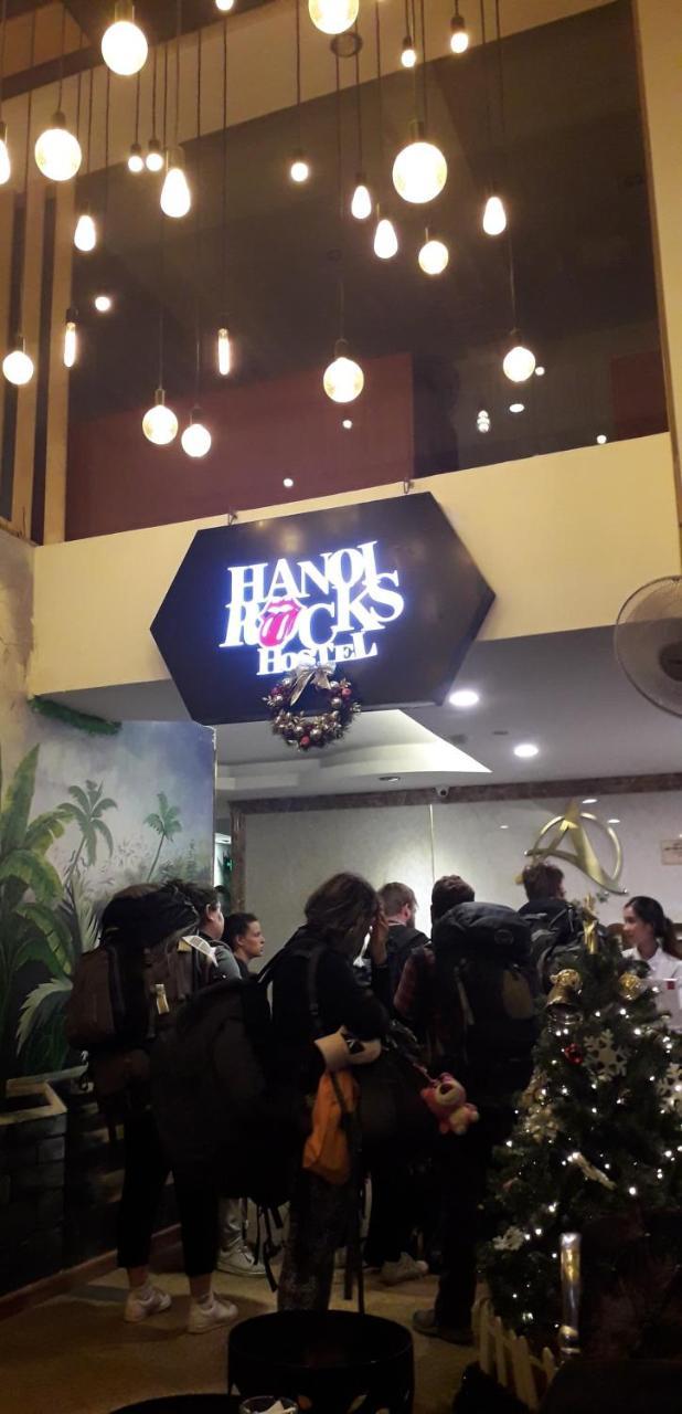 Hanoi Rocks Hostel Exterior photo